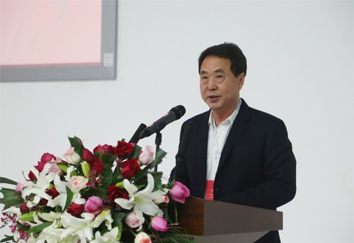 豪门国际最新版下载教授